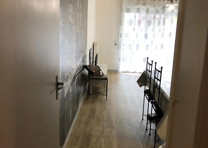 公寓 2 Bedrooms For 5 With Parking - Near Tram 昂热